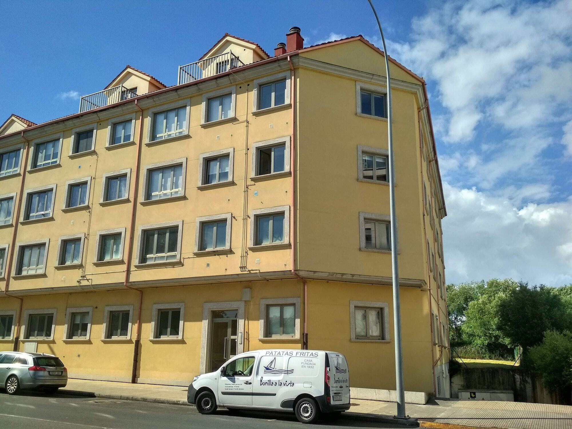 Apartamentos Ares 3000 Екстериор снимка